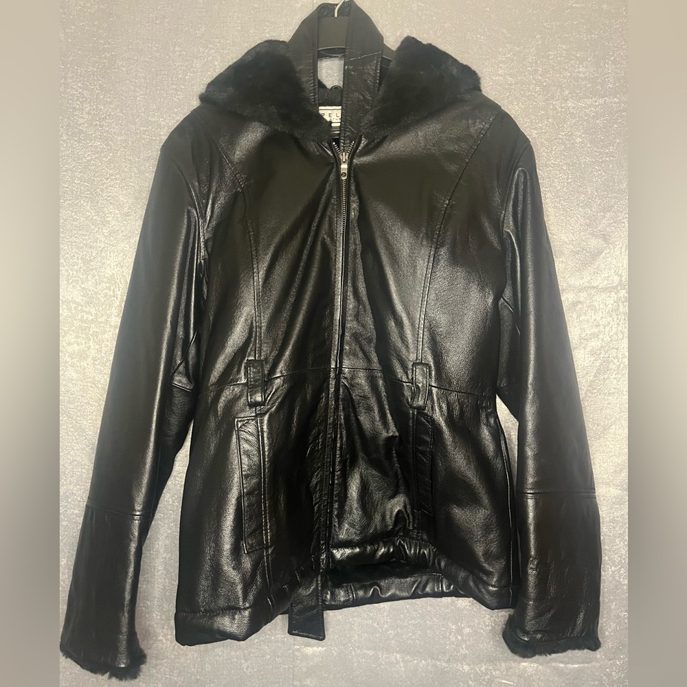 Women’s Wilson’s Leather Pelle Studio AUTHENTIC leather jacket
